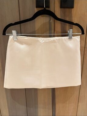 Princess Polly Cream Mini Skirt — never worn